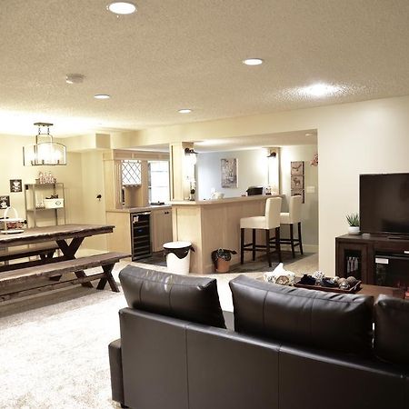 Calgary Cozy Home Eksteriør bilde
